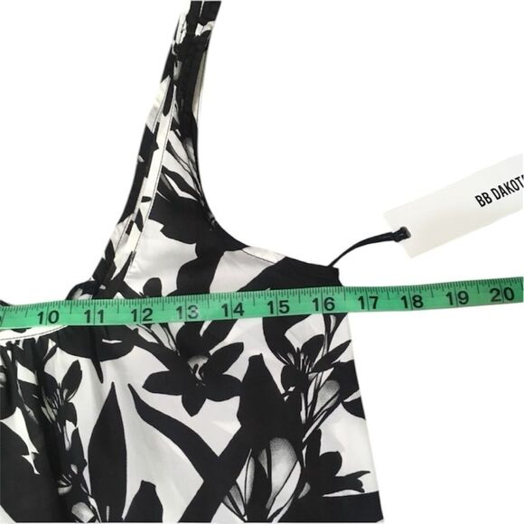 NWT BB DAKOTA TASSEL WHITE/ BLACK SLEEVELESS LIGHTWEIGHT TANK TOP XS RESORTWEAR - Picture 8 of 11